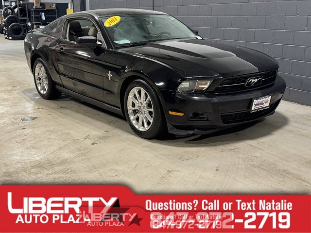 Used 2011 Ford Mustang Premium w/ 202A Rapid Spec Order Code image 1