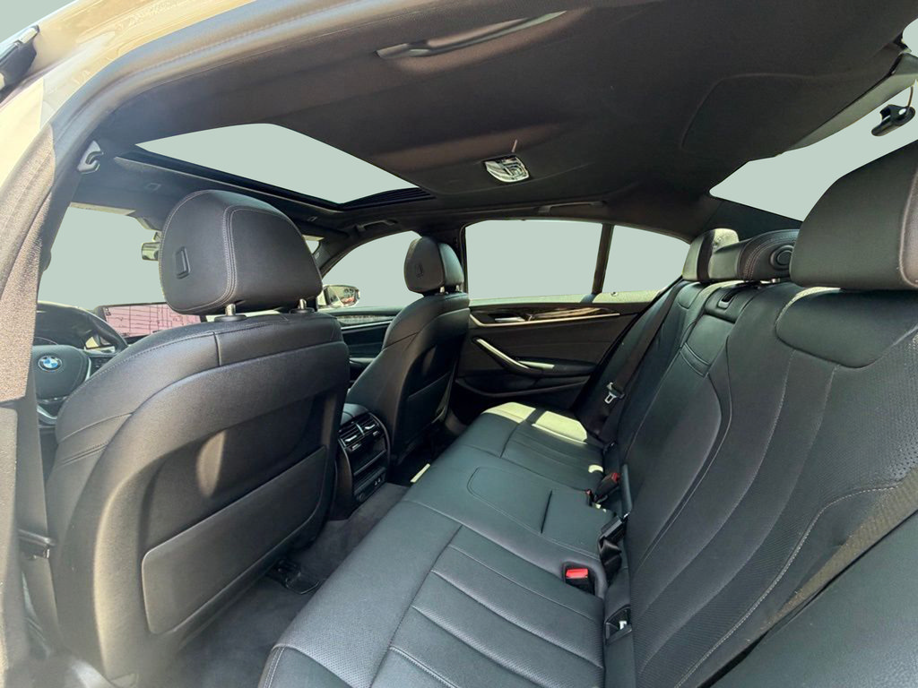 Used 2021 BMW 540i xDrive w/ Convenience Package AWD/4WD image 23