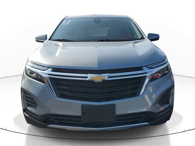 Used 2023 Chevrolet Equinox LT image 2