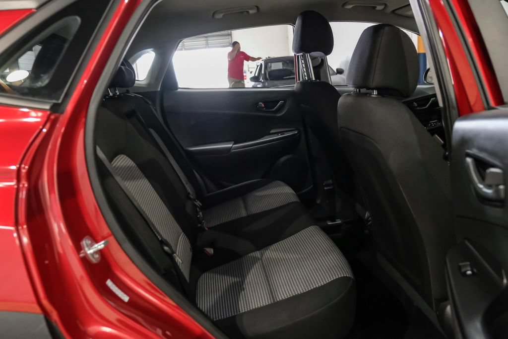 Used 2023 Hyundai Kona SE FWD image 33