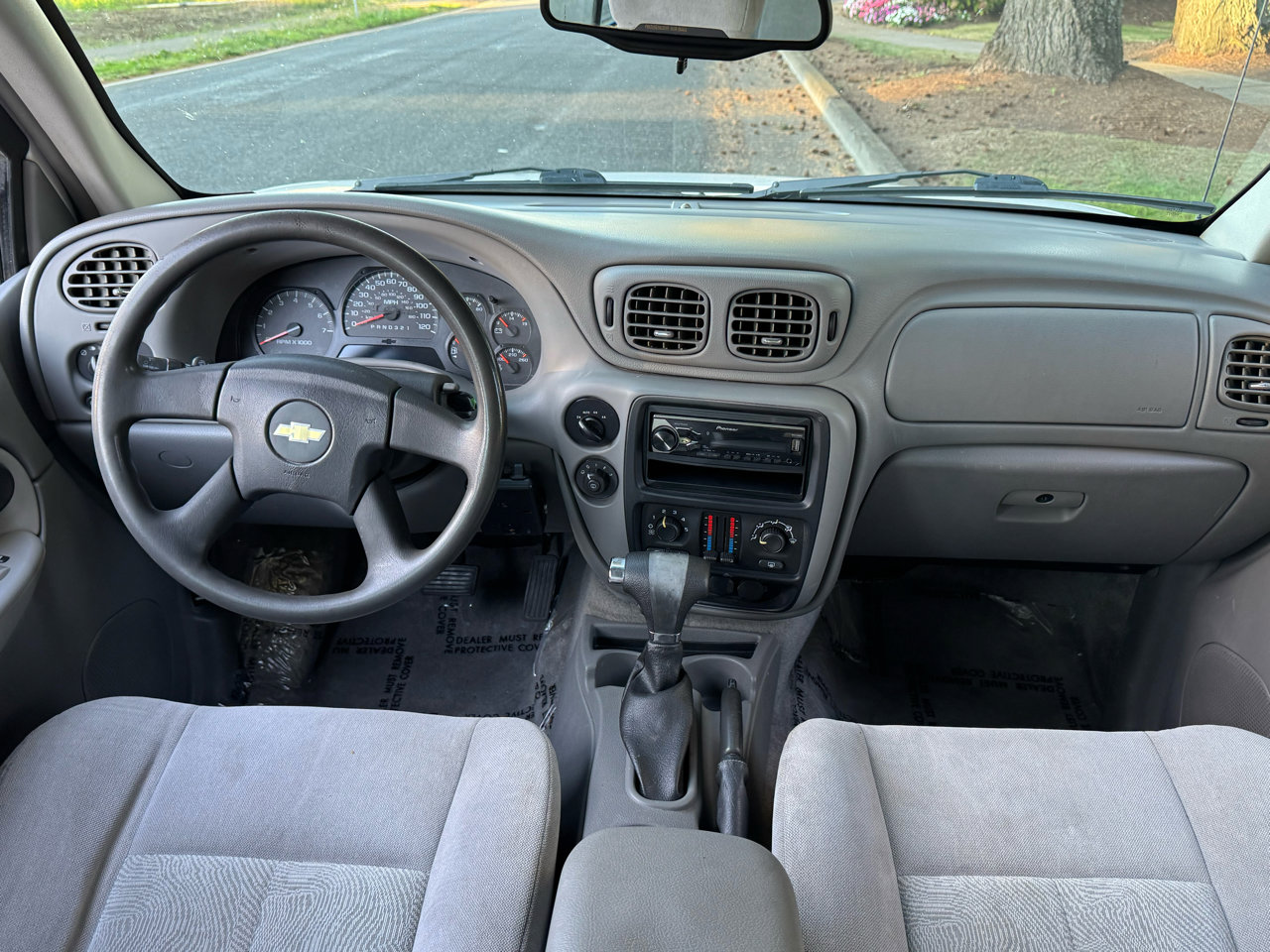 Used 2006 Chevrolet TrailBlazer LS image 16
