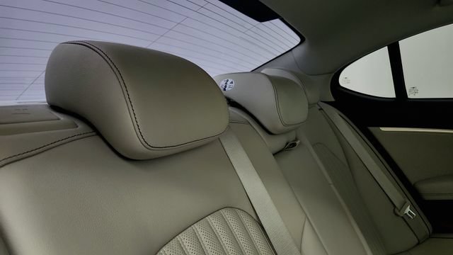 Used 2019 Genesis G70 3.3T Advanced RWD image 40