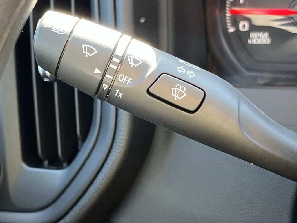 Certified 2025 Chevrolet Silverado 2500 Custom w/ Custom Value Package image 25