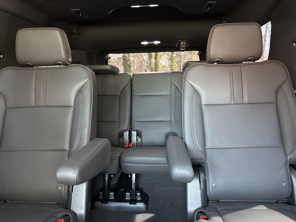 Used 2025 Chevrolet Tahoe RST w/ Comfort Package image 13
