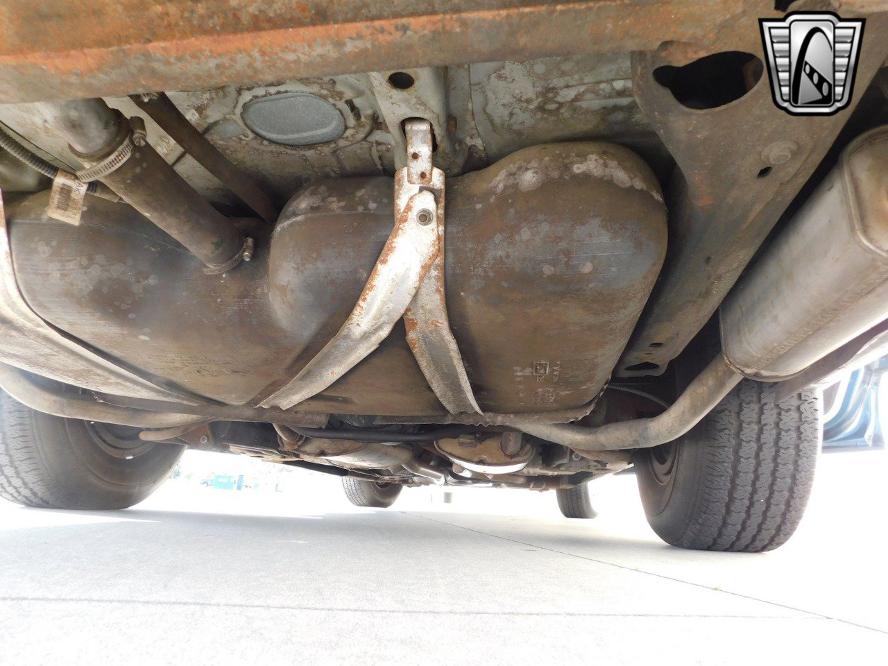 Used 1995 Cadillac Fleetwood Brougham image 17