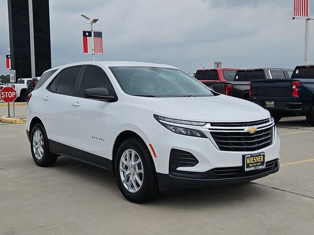 Used 2024 Chevrolet Equinox LS FWD image 3
