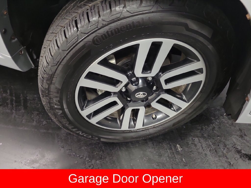Used 2017 Toyota 4Runner Limited AWD/4WD image 10
