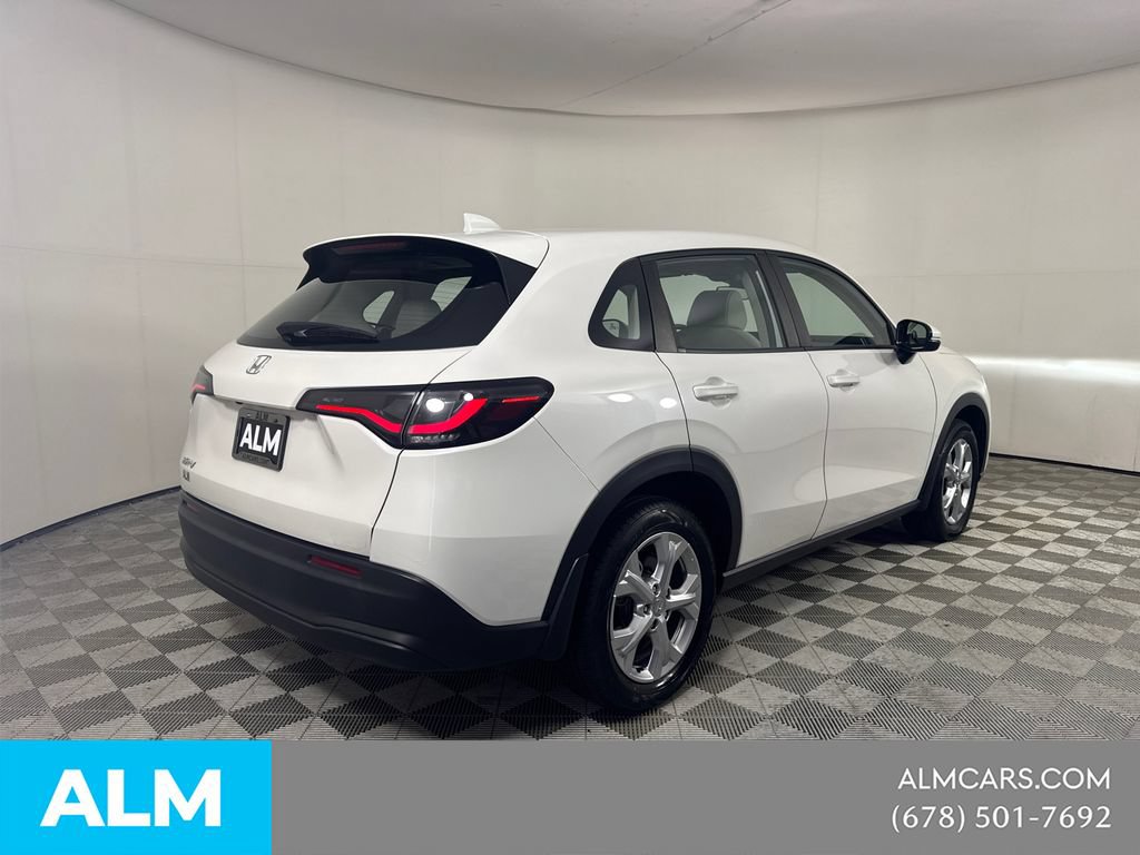 Used 2025 Honda HR-V LX image 5