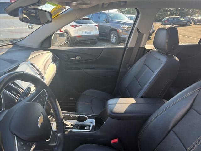 Used 2022 Chevrolet Equinox Premier AWD/4WD image 10