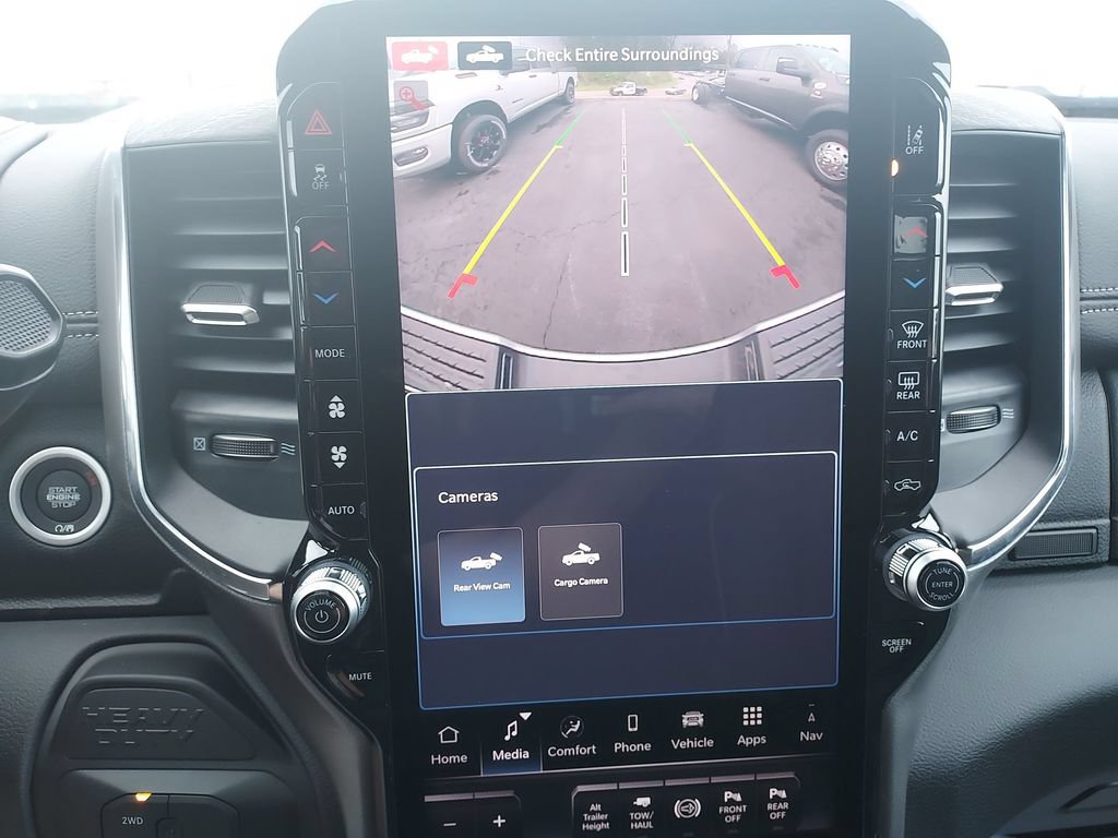 New 2026 RAM 2500 Laramie AWD/4WD image 23