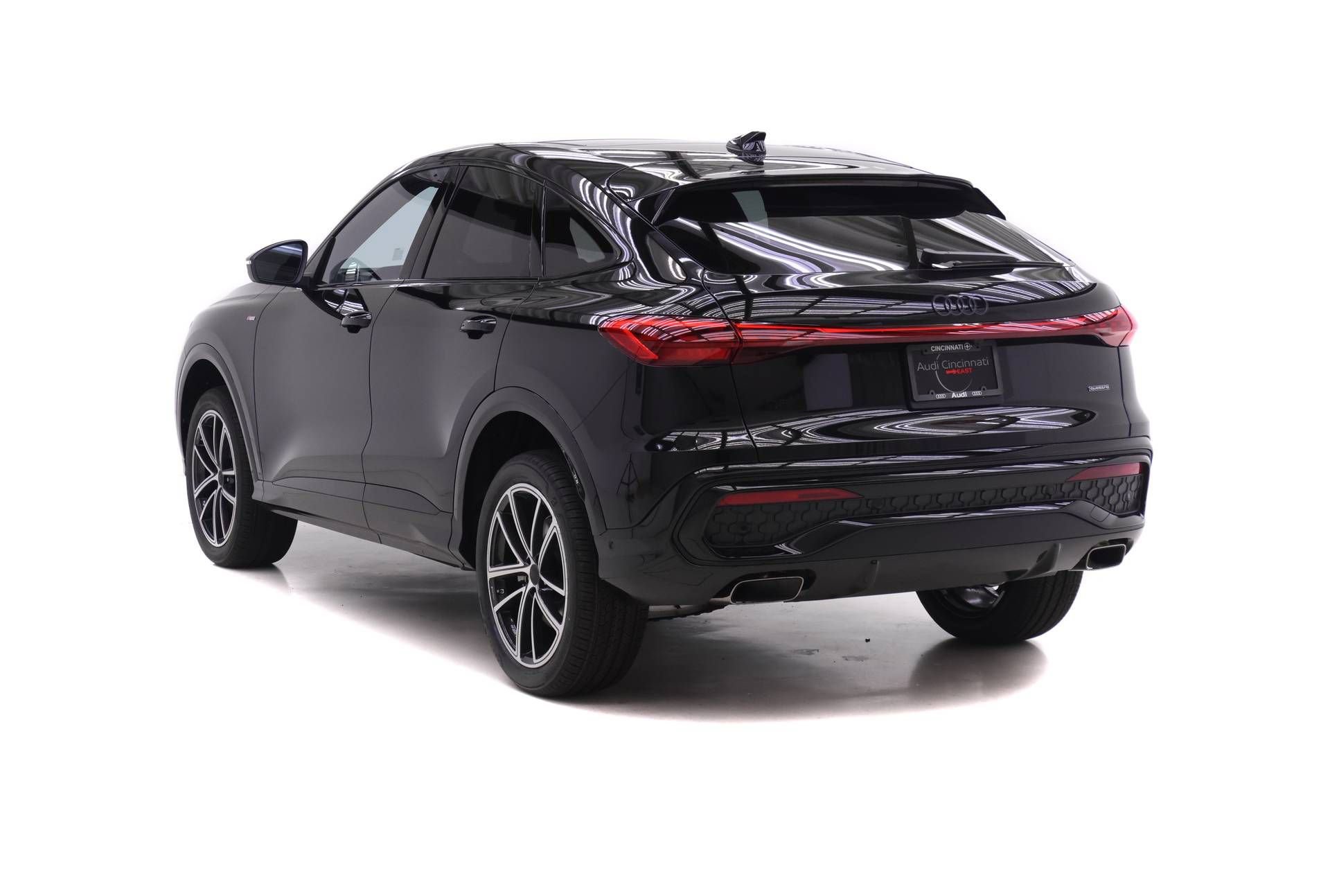 New 2026 Audi Q5 Premium Plus AWD/4WD image 5
