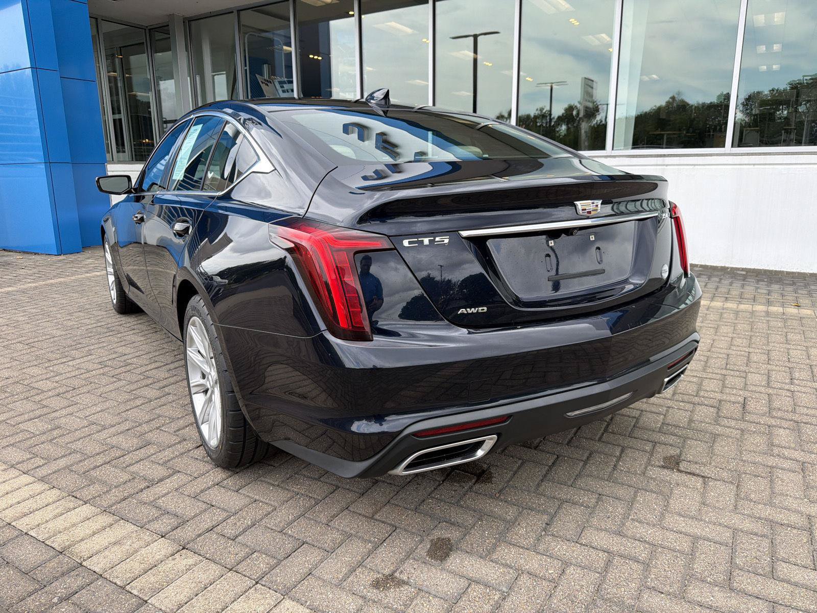 Used 2021 Cadillac CT5 Luxury w/ Sun And Sound Package AWD/4WD image 3