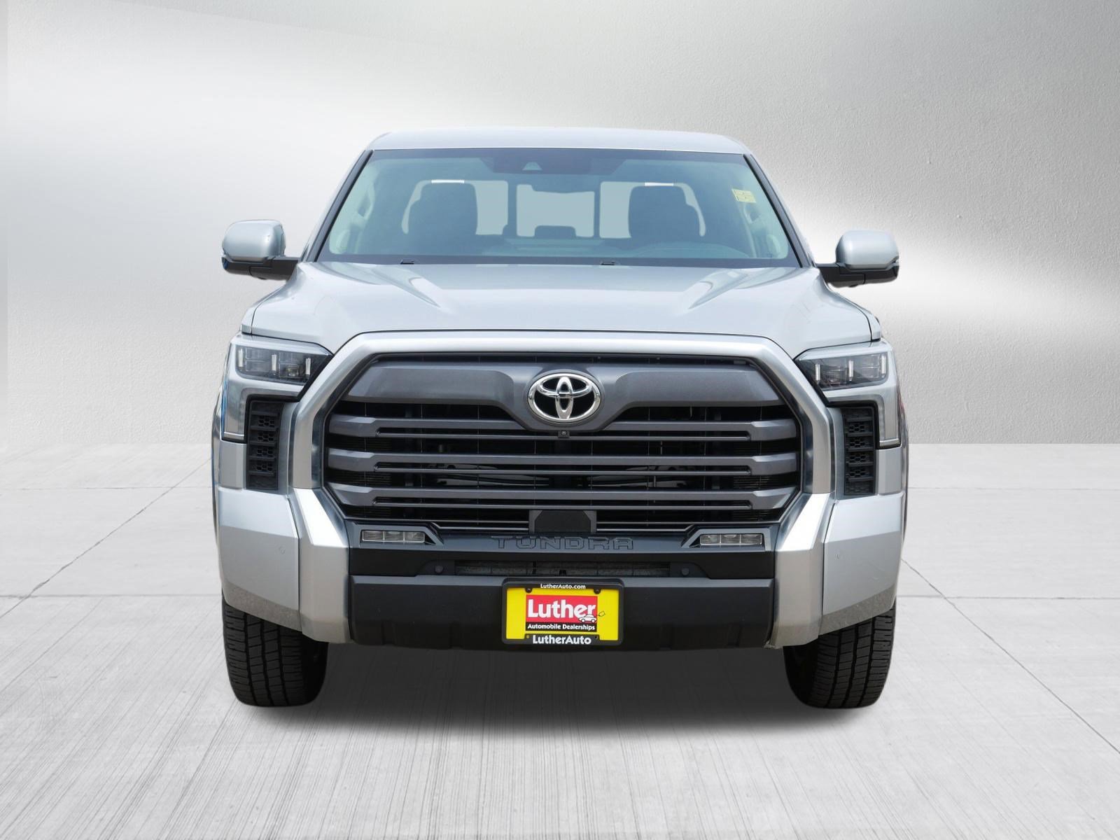 Used 2022 Toyota Tundra Limited image 2