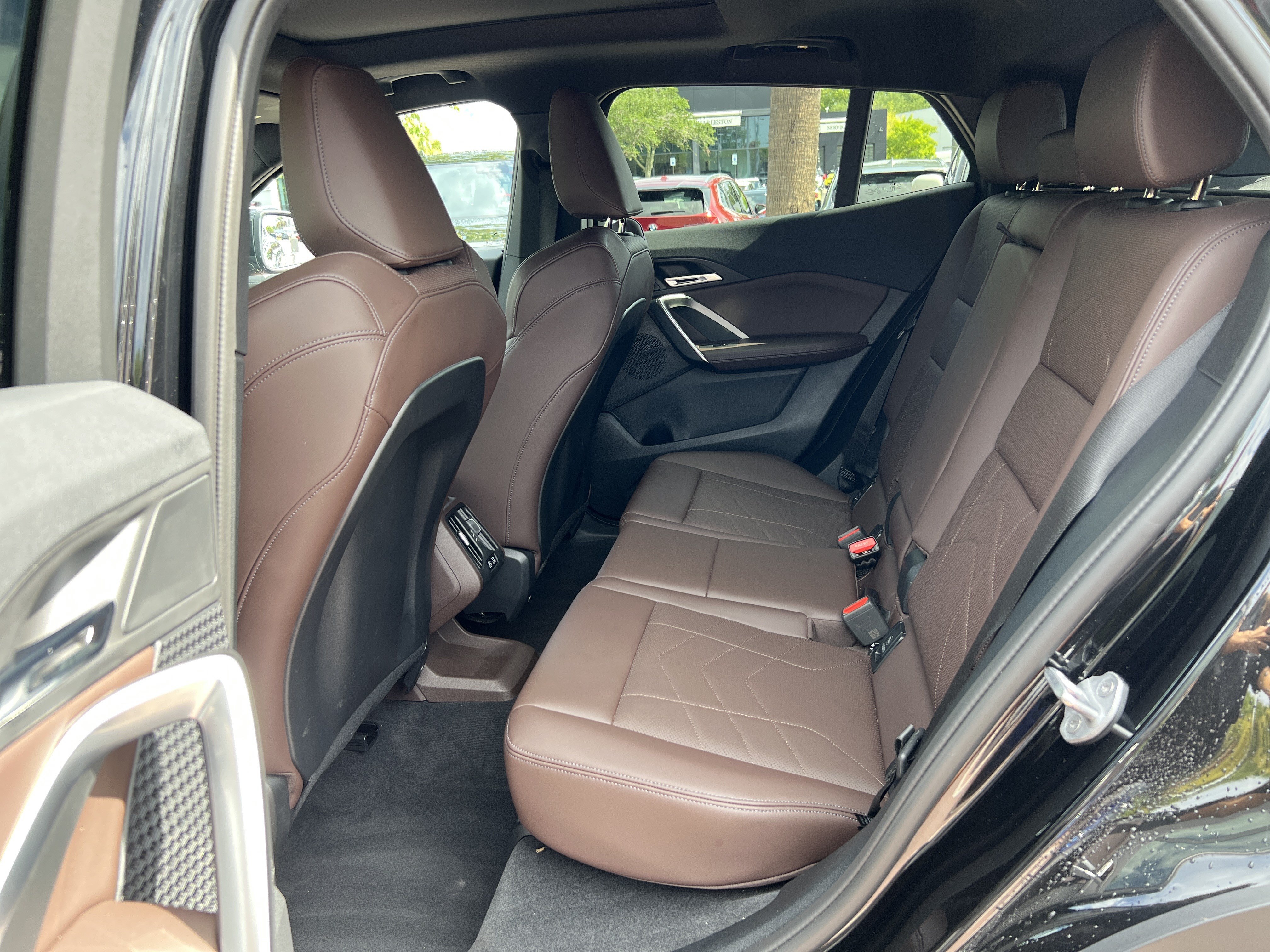 Certified 2025 BMW X2 xDrive28i AWD/4WD image 30