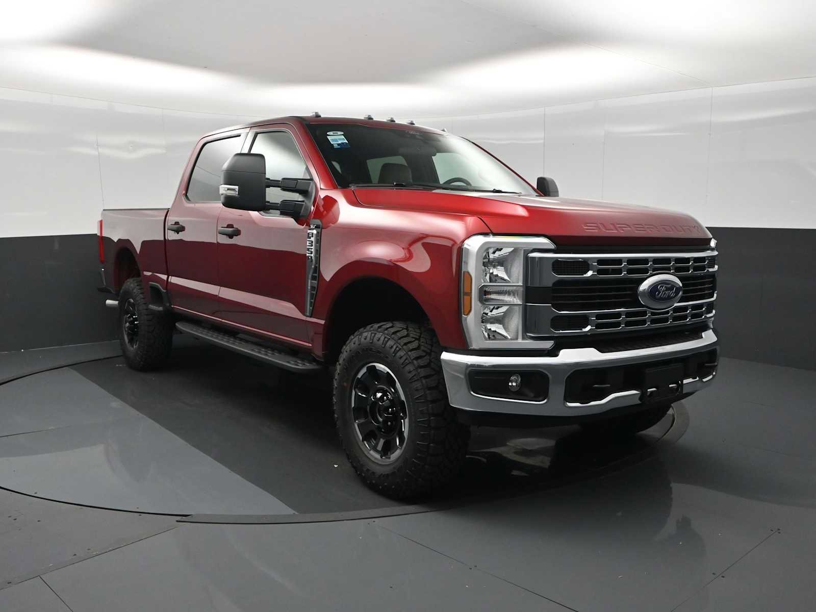 New 2026 Ford F350 XLT AWD/4WD image 2