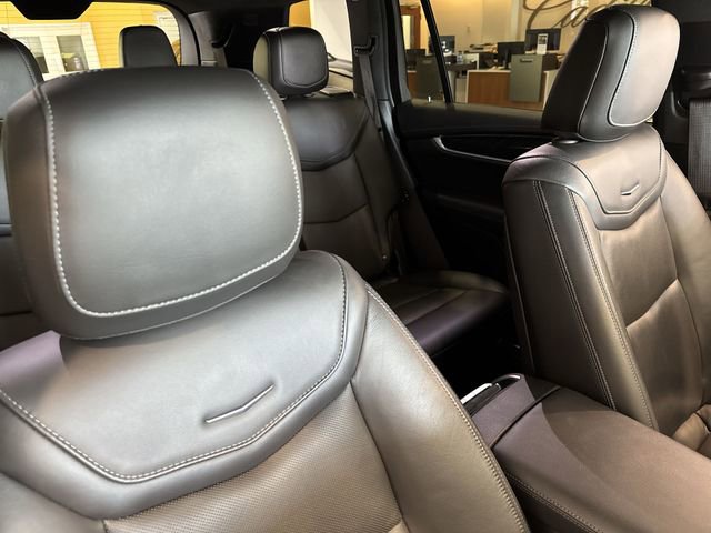 Certified 2024 Cadillac XT6 Premium Luxury AWD/4WD image 21