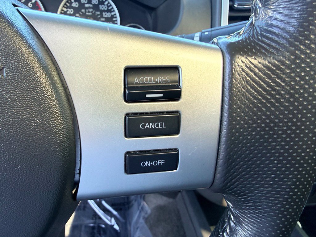 Used 2017 Nissan Frontier PRO-4X AWD/4WD image 25