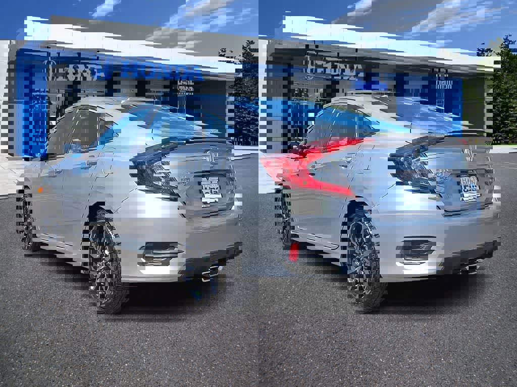 Used 2019 Honda Civic Sport image 22