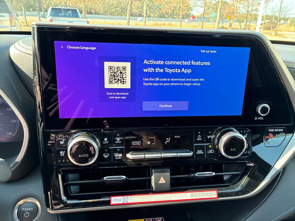 New 2026 Toyota Highlander Limited image 25