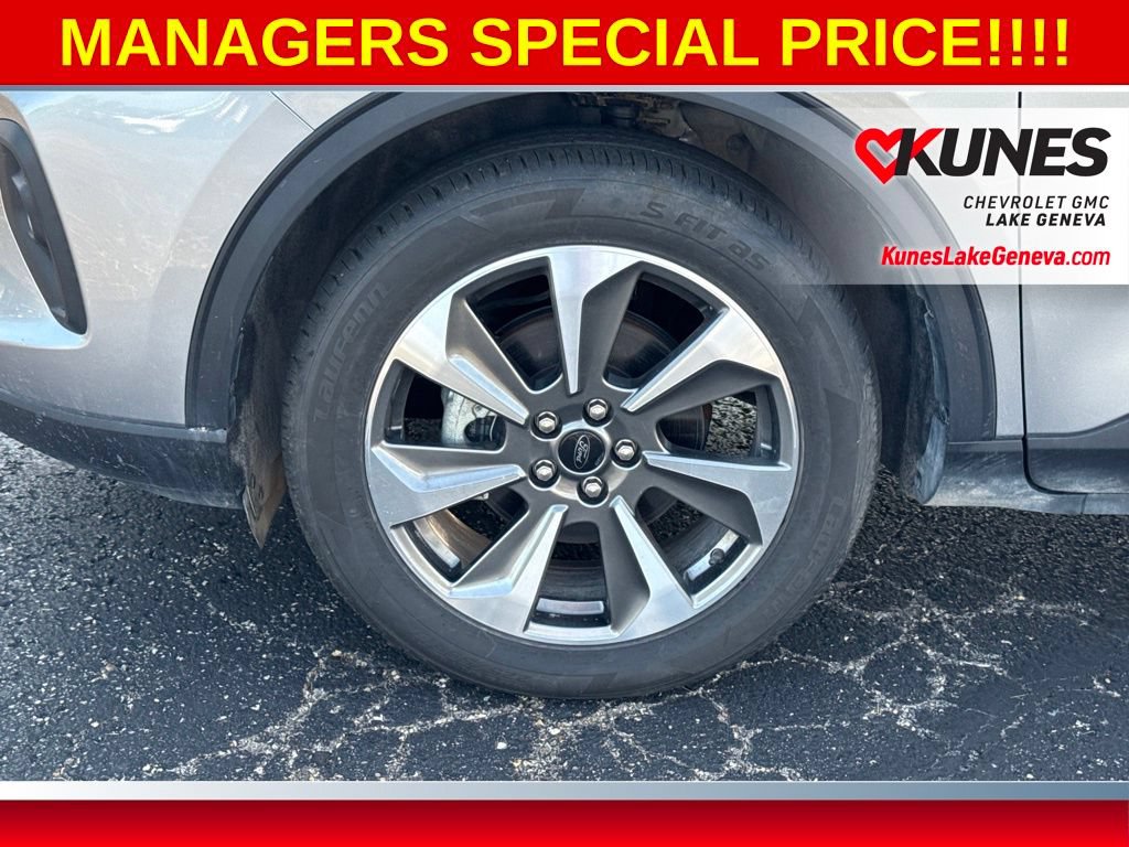Used 2024 Ford Escape Platinum AWD/4WD image 14