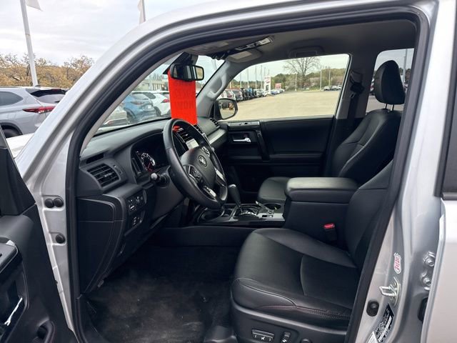 Used 2024 Toyota 4Runner TRD Off-Road Premium AWD/4WD image 22