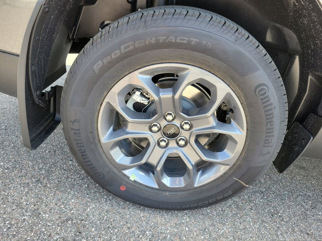 New 2026 Ford Maverick XLT w/ Equipment Group 301A image 6