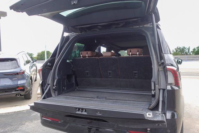 Used 2025 Lincoln Navigator Reserve AWD/4WD image 34