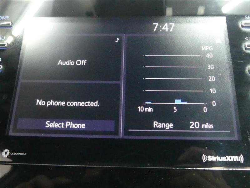 Used 2021 Toyota Camry SE w/ Cold Weather Package image 41