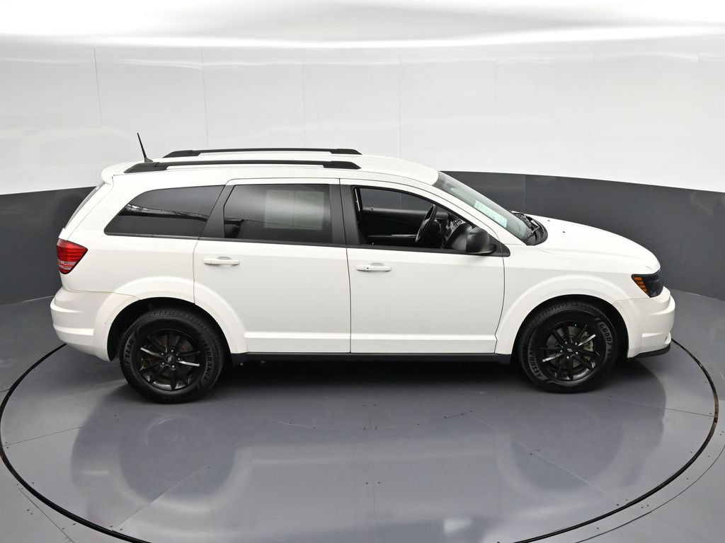 Used 2020 Dodge Journey SE w/ Blacktop Package FWD image 22