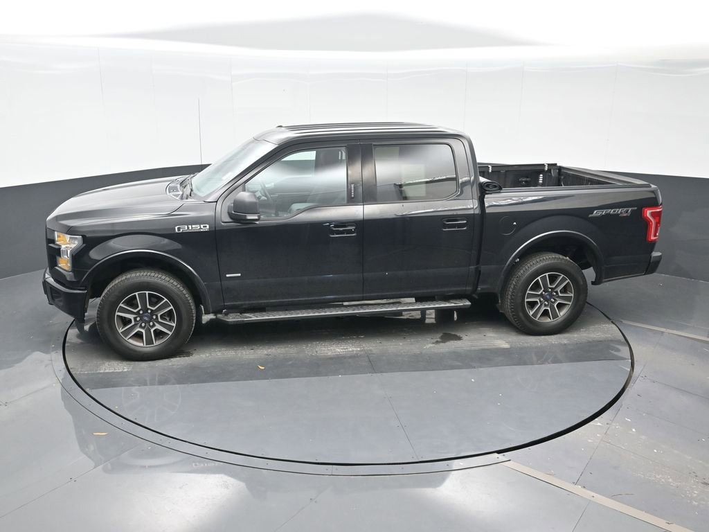 Used 2017 Ford F150 XLT w/ Equipment Group 302A Luxury image 18