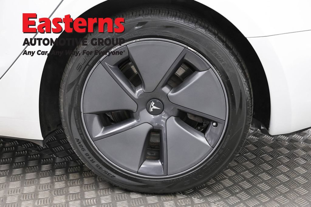 Used 2023 Tesla Model 3 Standard Range image 28