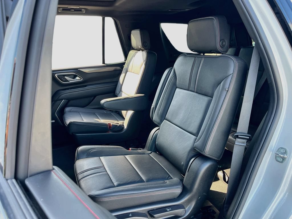 Used 2024 Chevrolet Tahoe RST w/ Luxury Package AWD/4WD image 26
