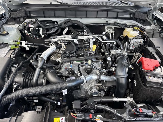 New 2026 Ford Bronco Outer Banks AWD/4WD image 10