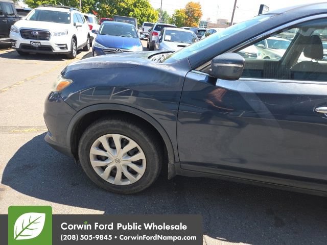 Used 2015 Nissan Rogue S AWD/4WD image 13
