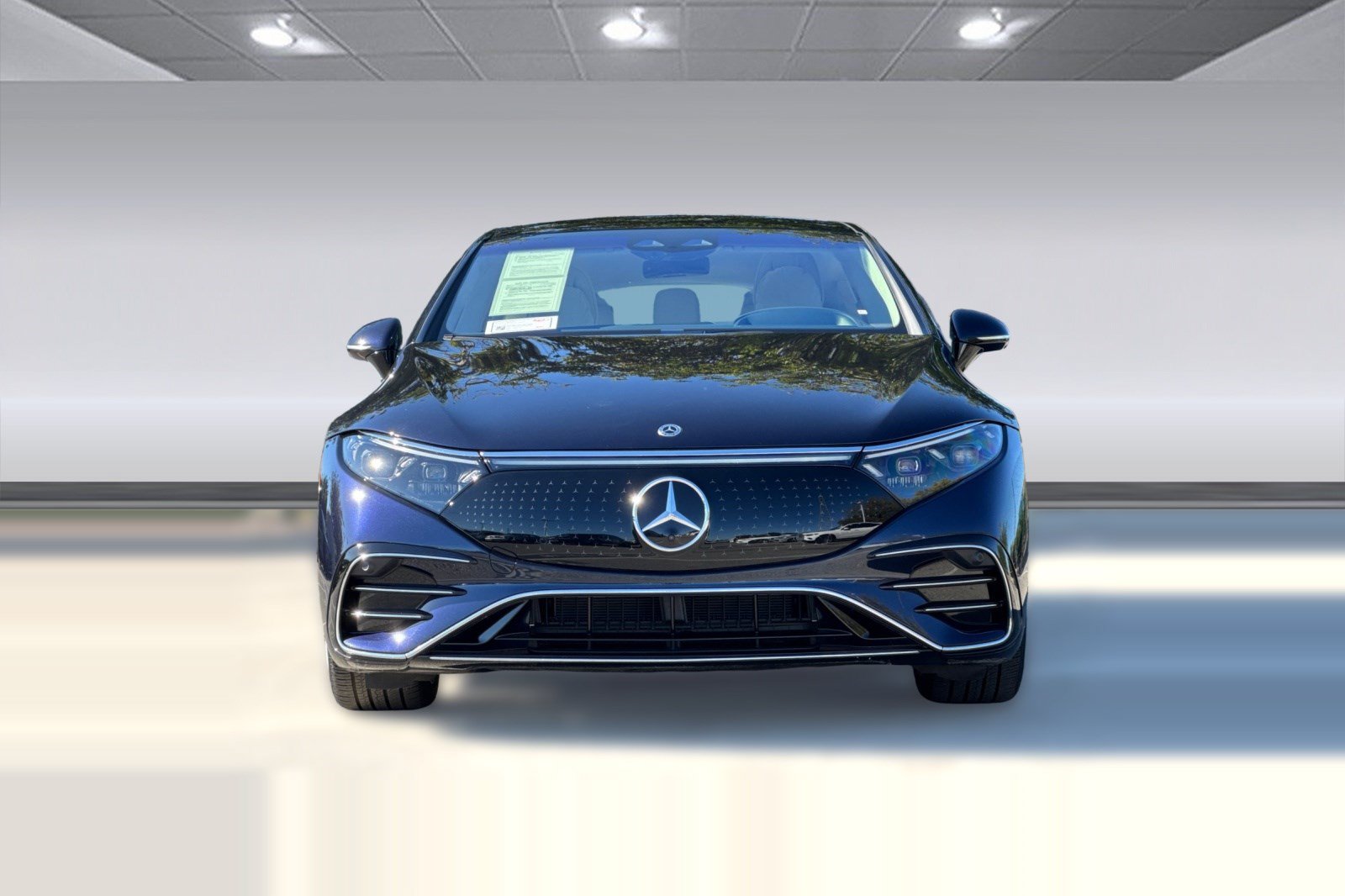Used 2022 Mercedes-Benz EQS 580 4MATIC Sedan image 6