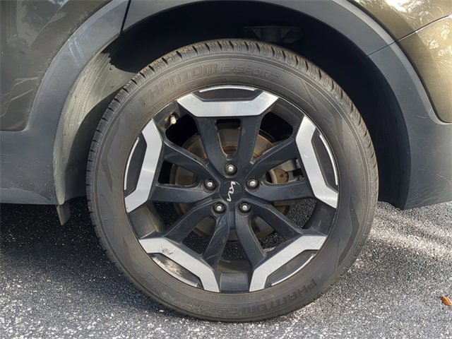 Used 2023 Kia Telluride S w/ S Sunroof Package image 9