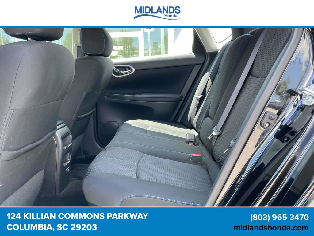 Used 2018 Nissan Sentra SR w/ Technology Package FWD image 10