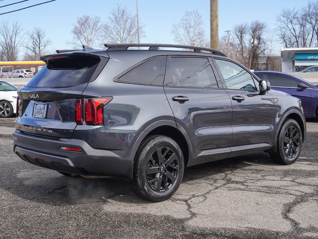 Used 2022 Kia Sorento S w/ Panoramic Sunroof Package image 12