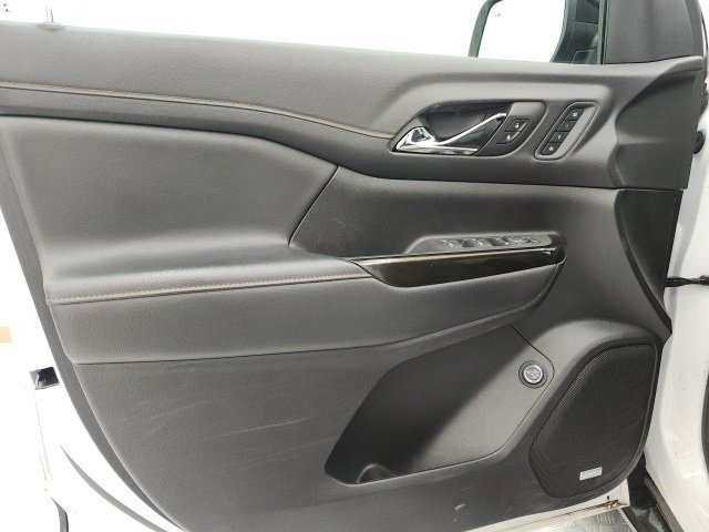 Used 2023 GMC Acadia AT4 w/ Preferred Package image 16