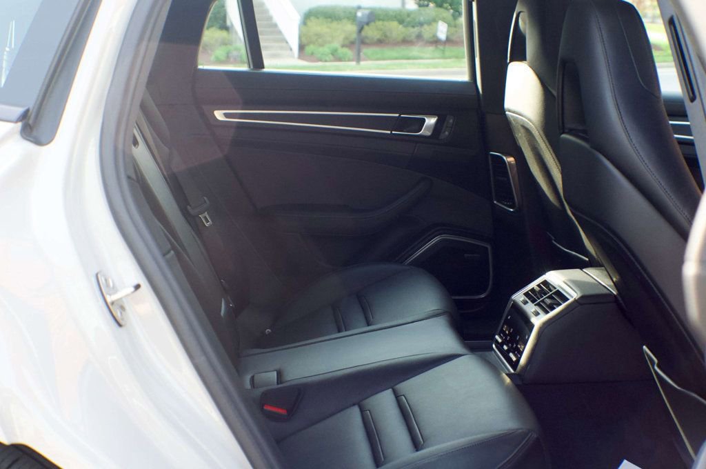 Used 2023 Porsche Panamera 4 Platinum Edition w/ Assistance Package AWD/4WD image 51