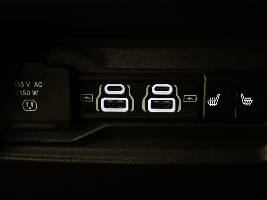 Used 2025 Jeep Grand Cherokee Limited image 25