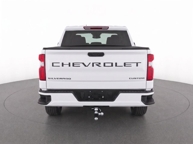 Used 2025 Chevrolet Silverado 1500 Custom w/ LPO, Dark Essentials Package RWD image 7