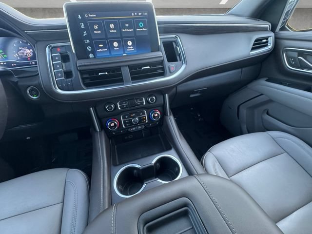 Used 2023 Chevrolet Tahoe Z71 w/ Luxury Package AWD/4WD image 3