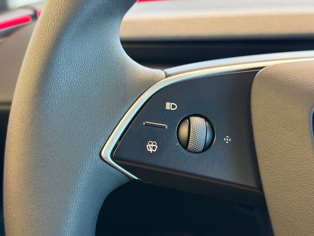 Used 2026 Tesla Model Y Long Range image 28