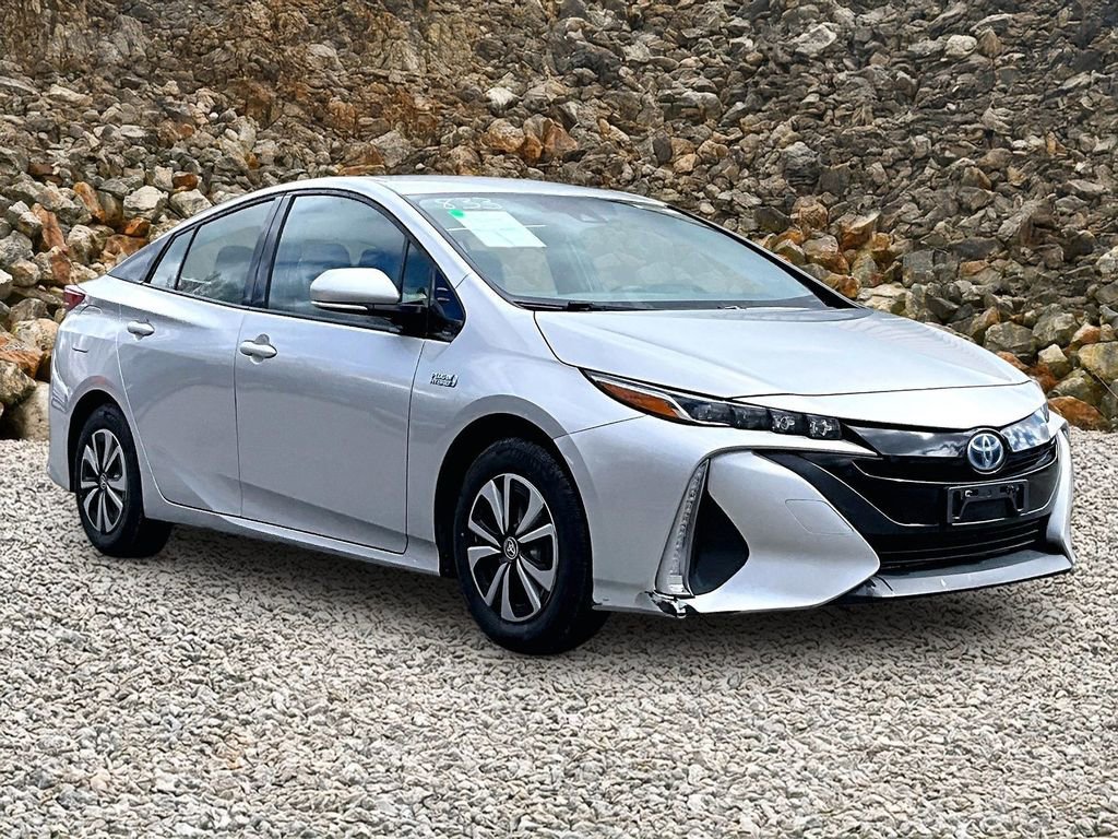 Used 2017 Toyota Prius Prime Plus w/ Carpet Mat Package image 7