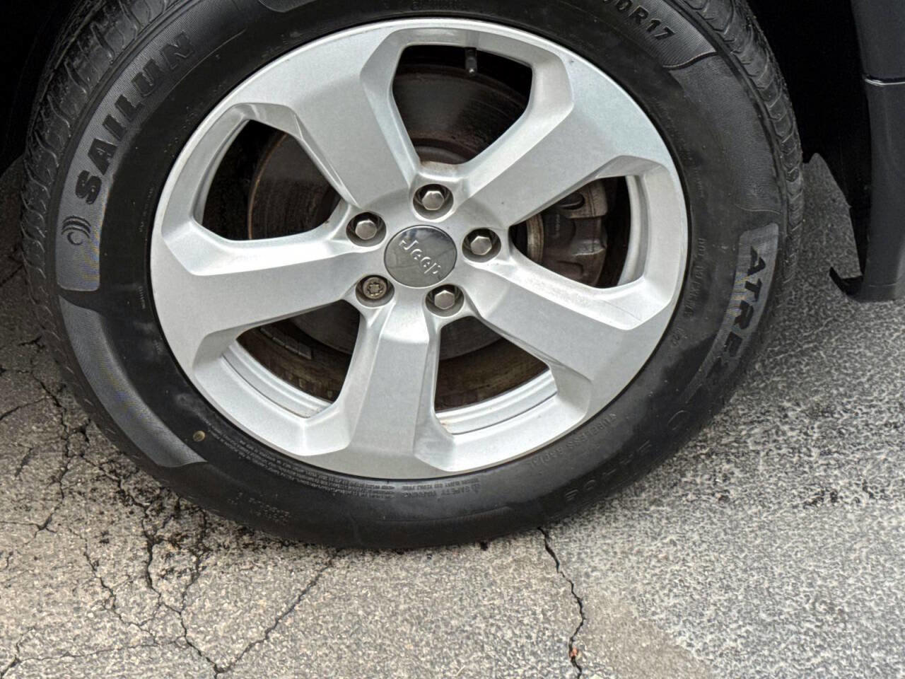 Used 2019 Jeep Compass Latitude w/ Cold Weather Group image 7