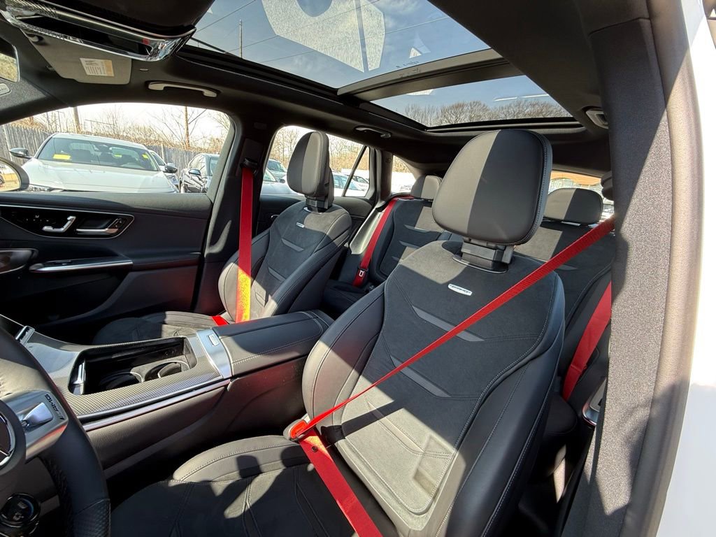 Used 2025 Mercedes-Benz GLC 63 AMG S image 26