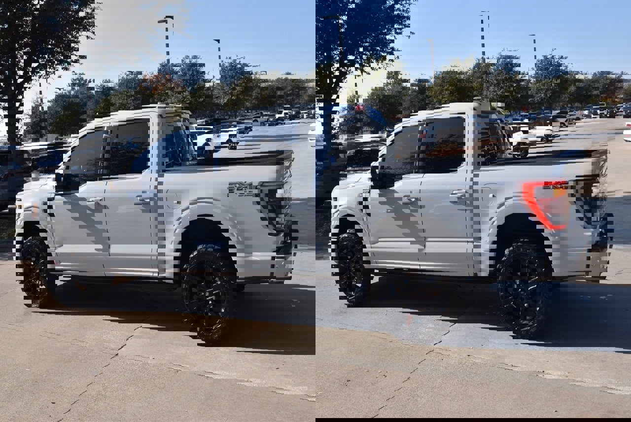 Used 2023 Ford F150 Platinum w/ Equipment Group 701A High image 11