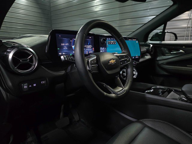 Used 2024 Chevrolet Blazer EV LT image 10