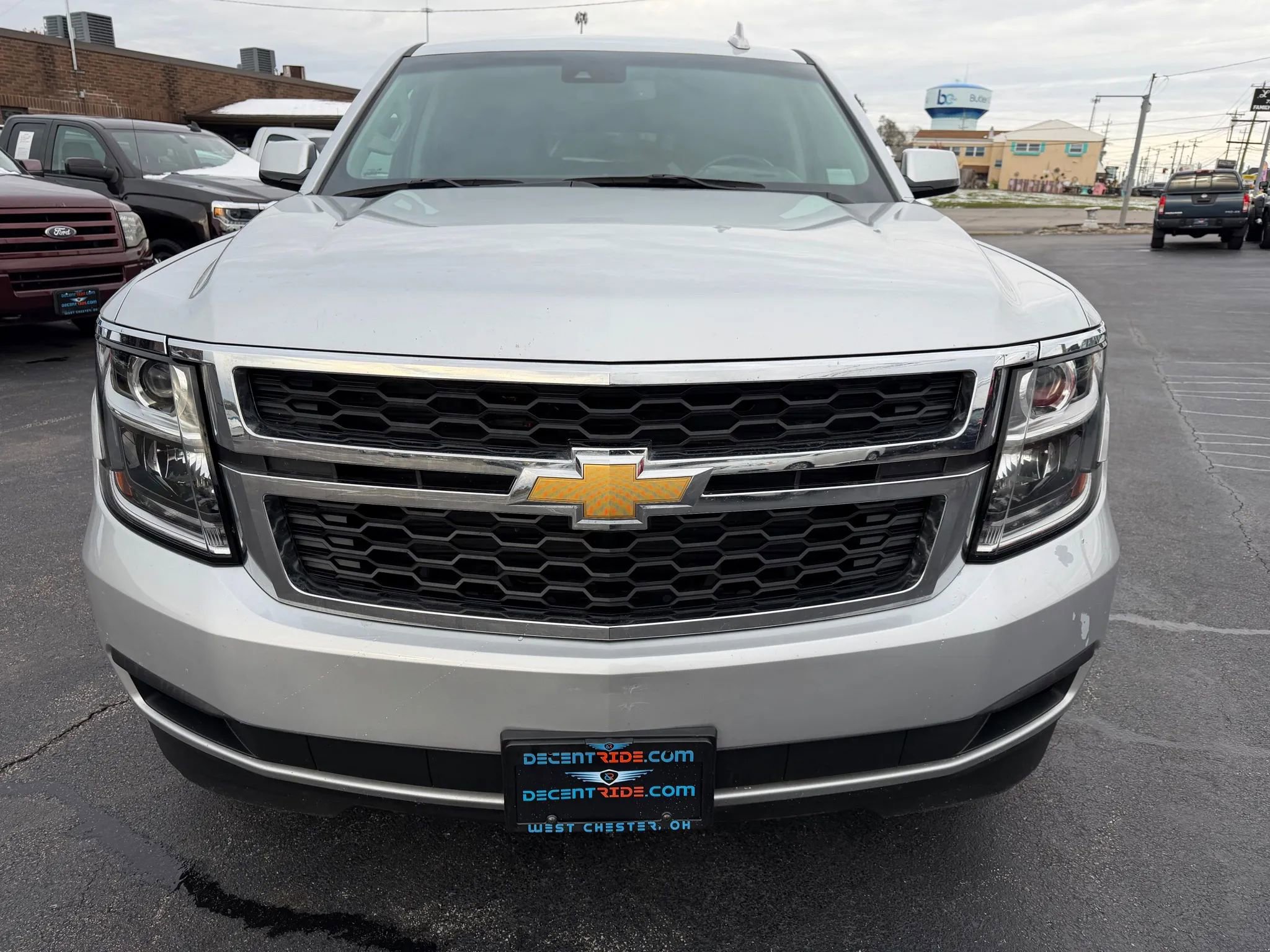 Used 2019 Chevrolet Suburban LT AWD/4WD image 8